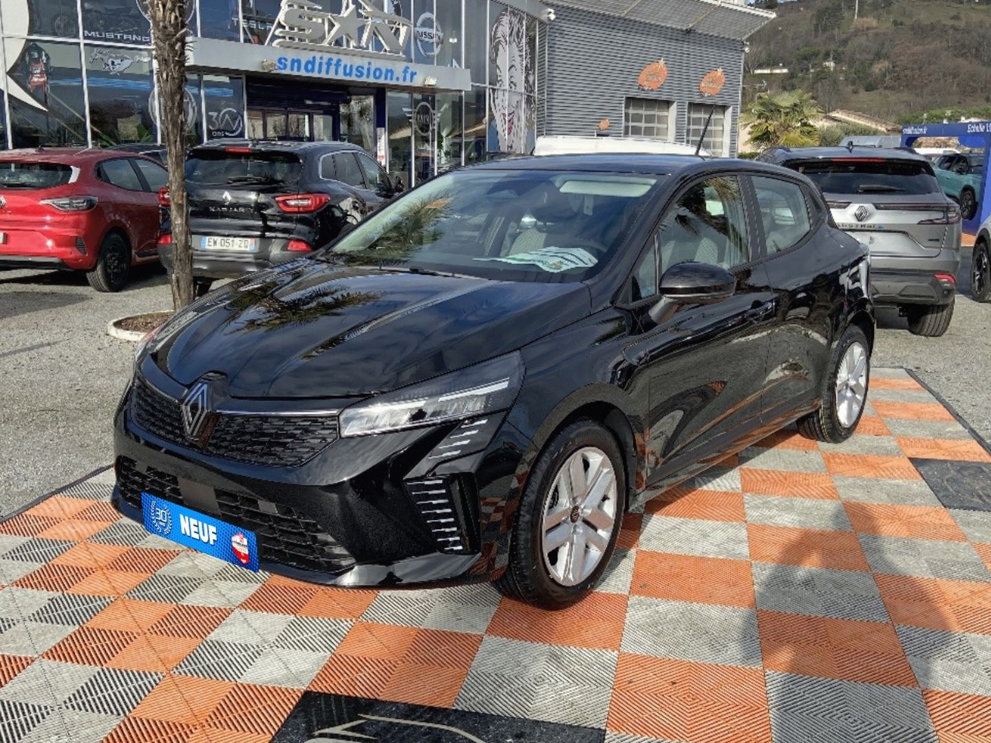 RENAULT CLIO - V DCI 100 BV6 EVOLUTION ECRAN CAMÉRA RADAR ROUE DE SECOURS (2026)