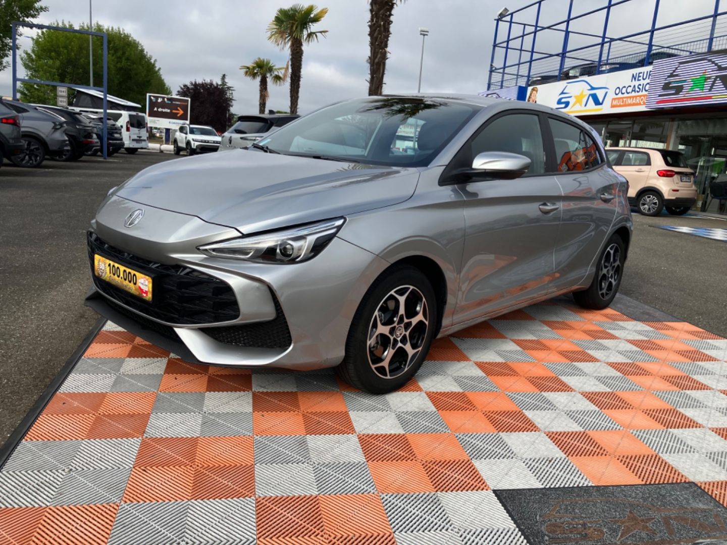MG MG3 - 1.5 HYBRID + 195 COMFORT GPS CAMÉRA JA 16" (2024)
