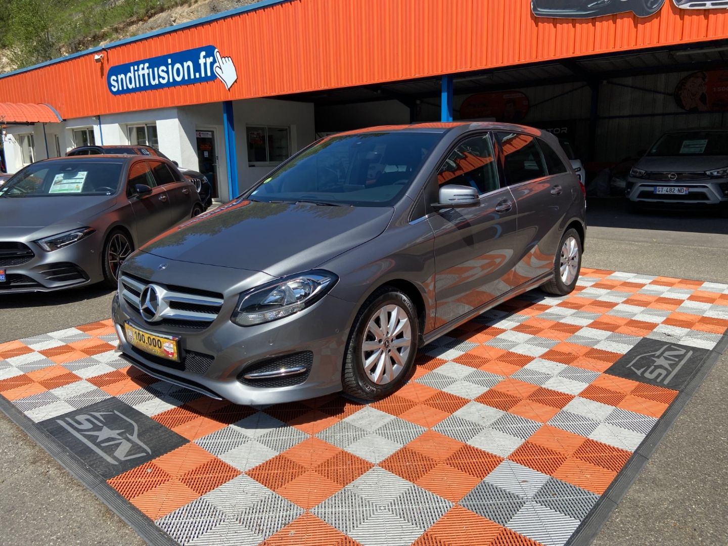 MERCEDES-BENZ CLASSE B - 200 7G-DCT 136 INSPIRATION GPS CAMERA (2018)