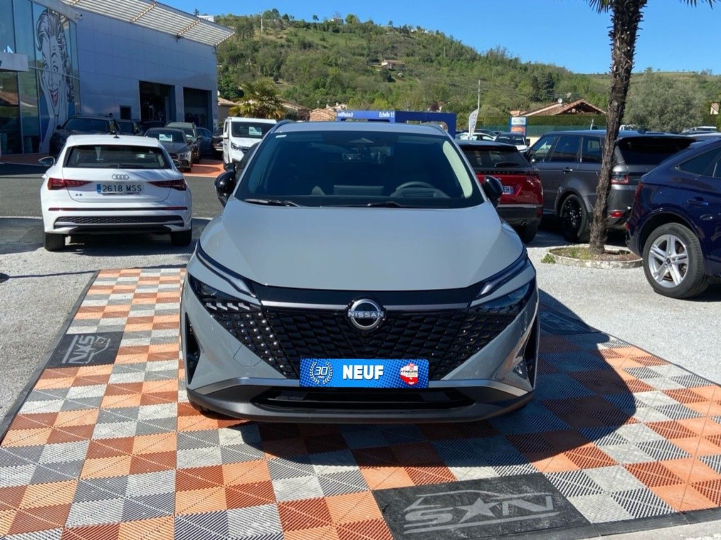 NISSAN QASHQAI - NEW E -POWER 205 N-CONNECTA Hayon Barres LEDS