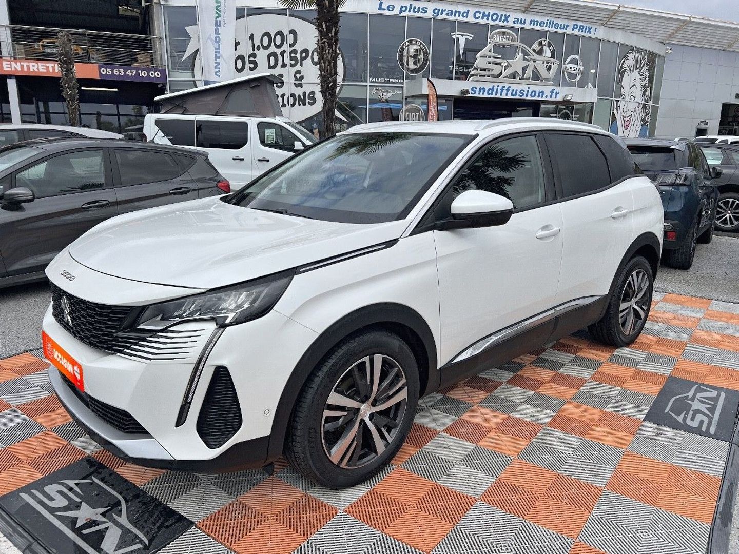 PEUGEOT 3008 - BlueHDi 130 EAT8 ALLURE PACK Hayon