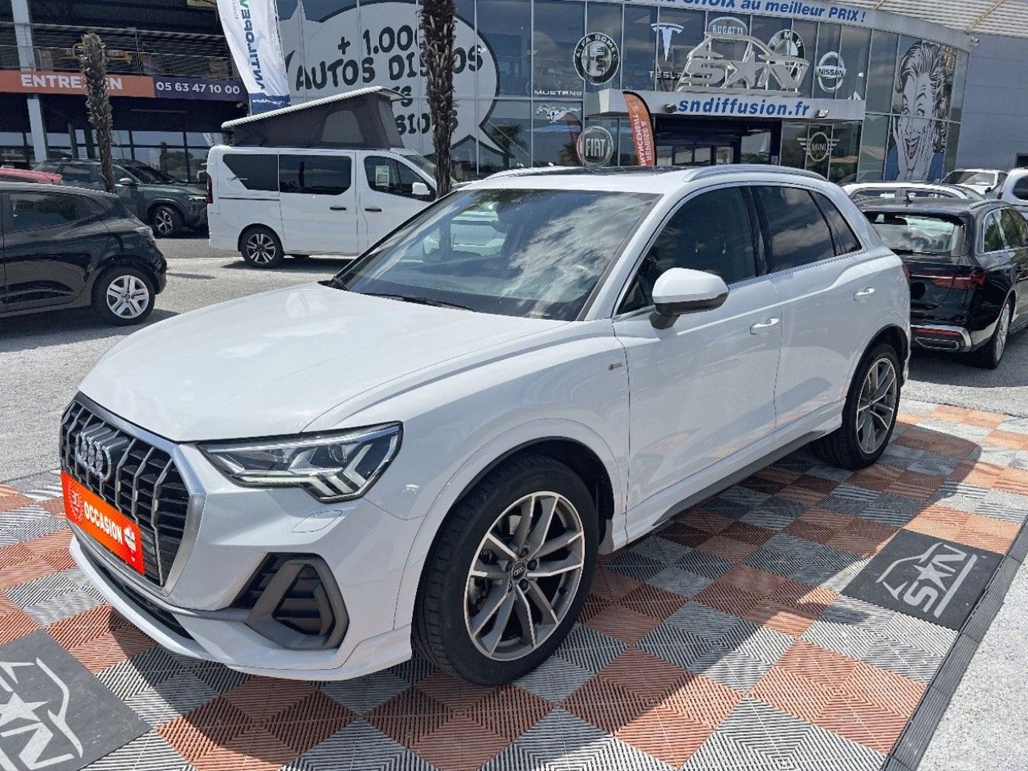 AUDI Q3 - 35 TDI 150 S-TRONIC7 S LINE JA19 MATRIX LED 1 ÈRE MAIN (13 OPTIONS) (2020)