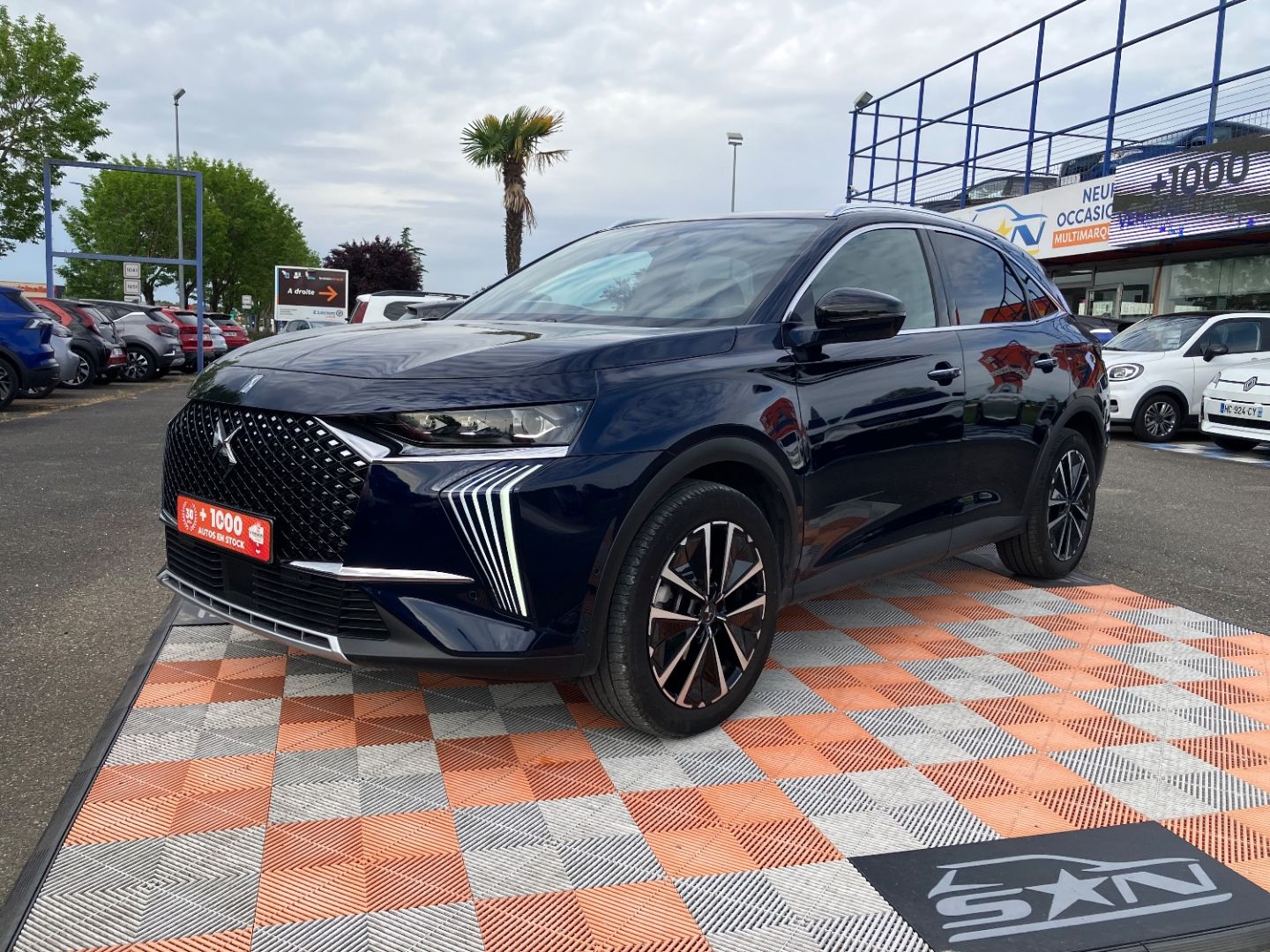 DS DS7 - NEW BlueHDi 130 EAT8 RIVOLI CUIR Hayon Motorisé