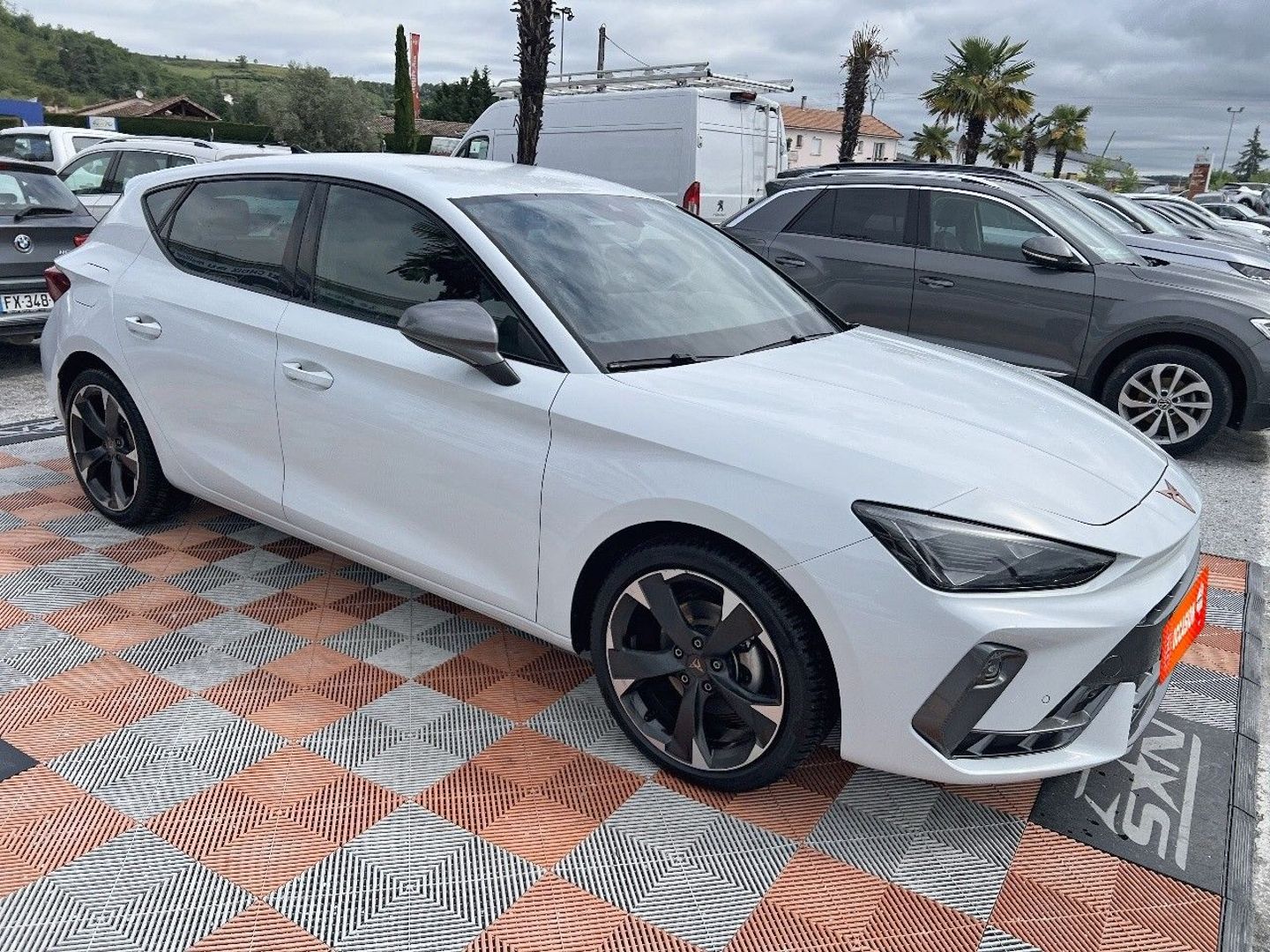 CUPRA LEON - NEW V 1.5 e-TSI 150 mHEV DSG7 GPS Caméra JA 18"