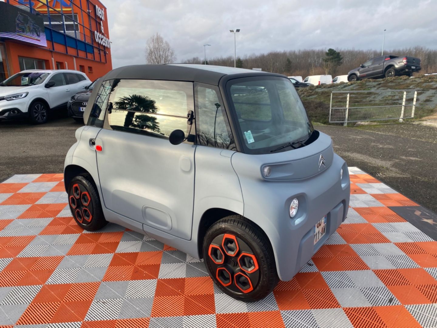 CITROEN AMI - AMI PACK ORANGE 1°Main