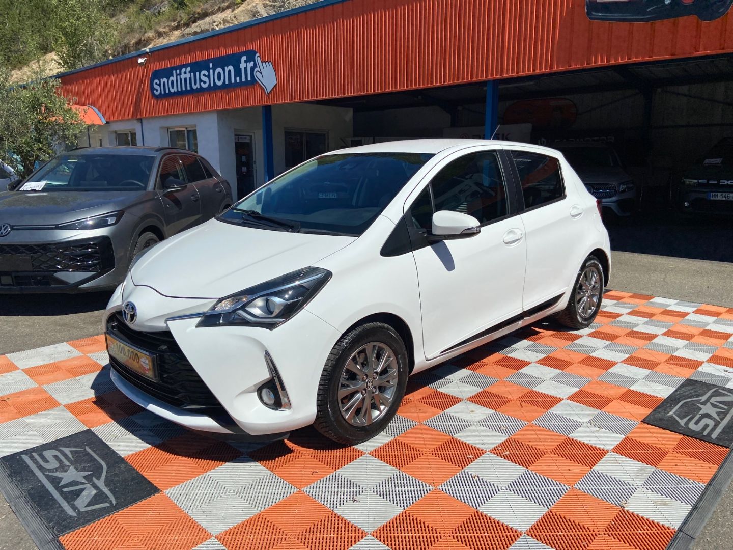 TOYOTA YARIS - 110 VVT-I DYNAMIC BUSINESS 5P (2018)