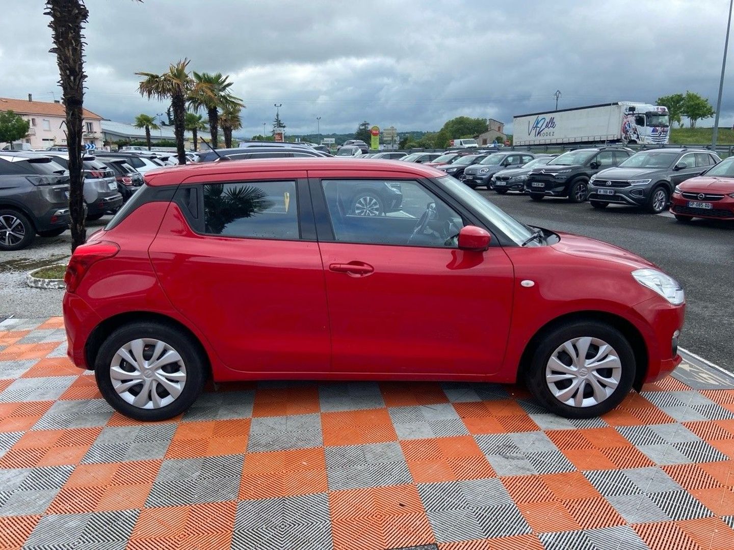 SUZUKI SWIFT - 1.2 DUALJET 90 AVANTAGE