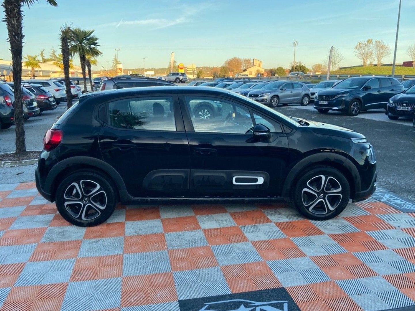 CITROEN C3 - BlueHDi 100 BV6 PLUS