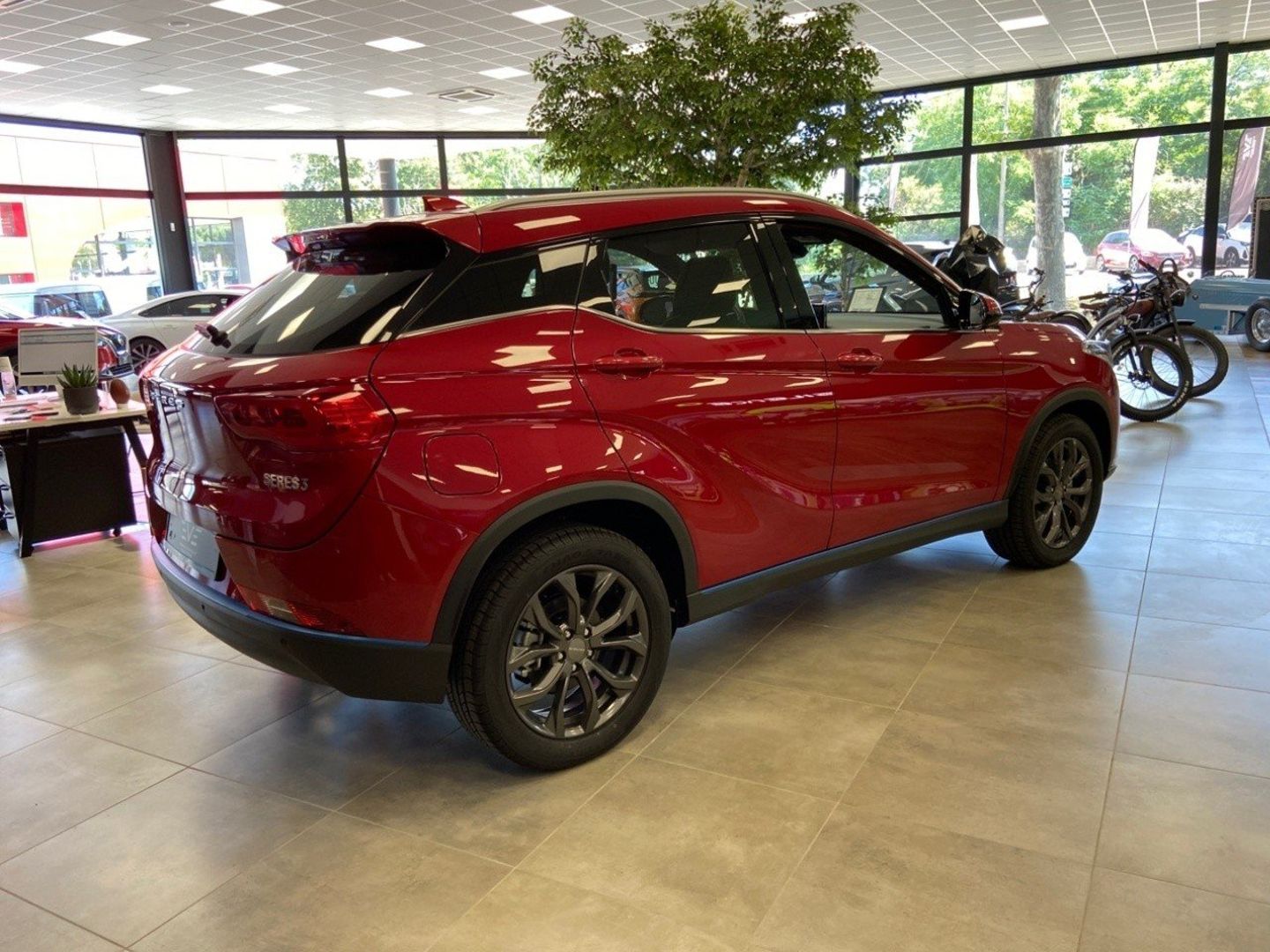 SERES 3 - LUXE 120kW (163ch) Toit Pano Ouvrant GPS Caméra 360