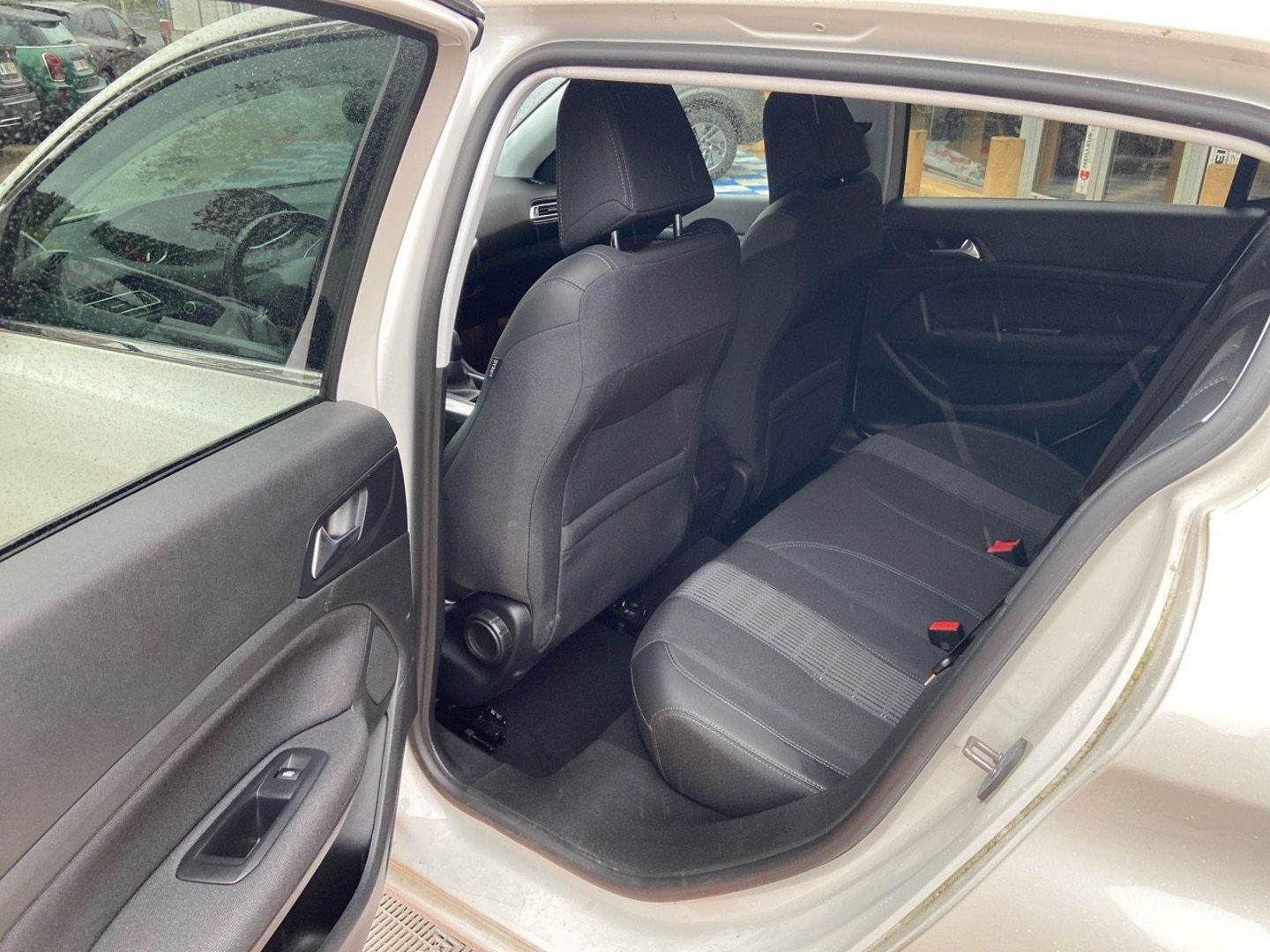 PEUGEOT 308 - 1.2 PureTech 130 EAT6 ALLURE