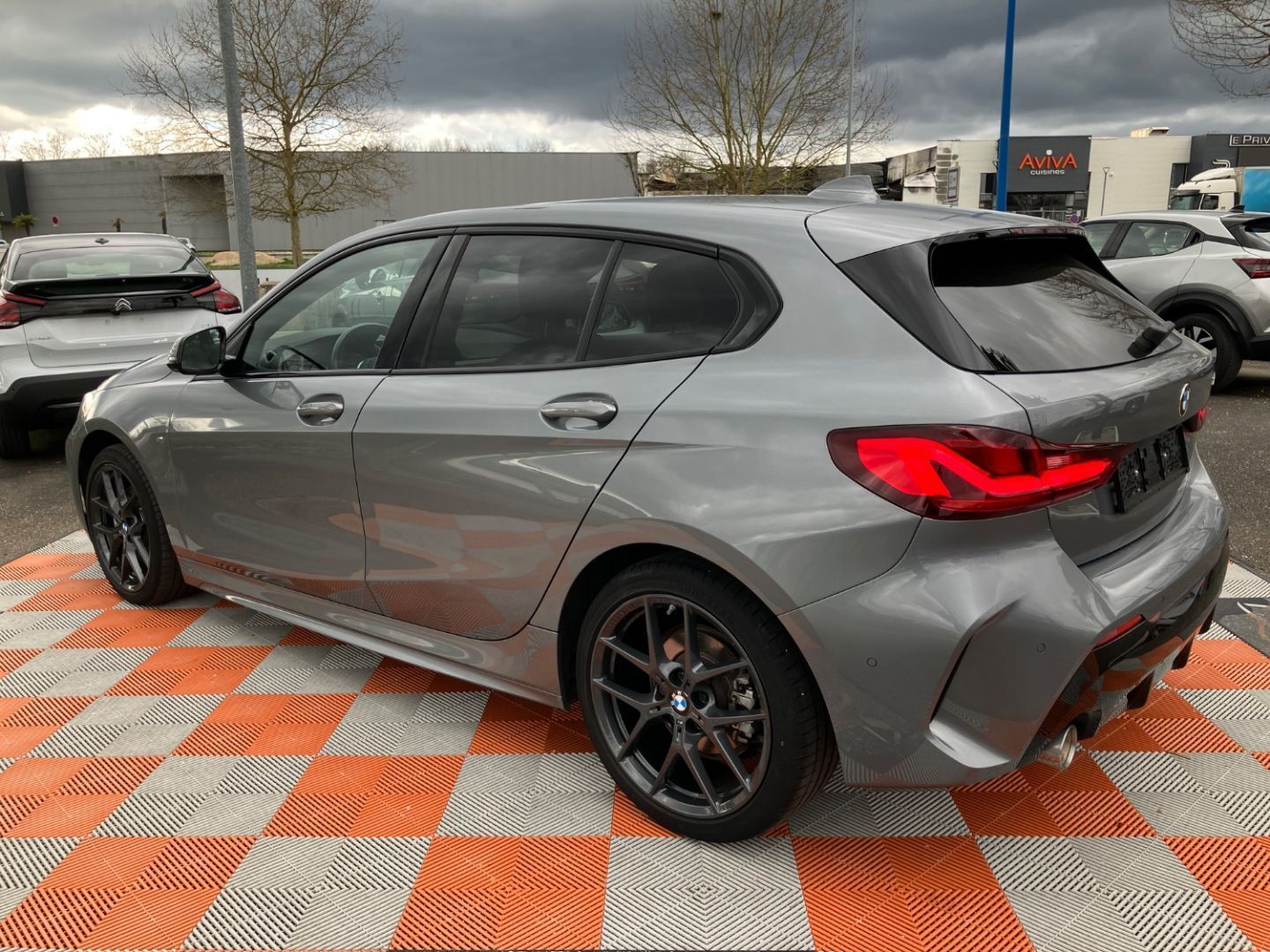 BMW SERIE 1 - 118iA 136 DKG7 M SPORT GPS Pro Caméra JA 18" Keyless