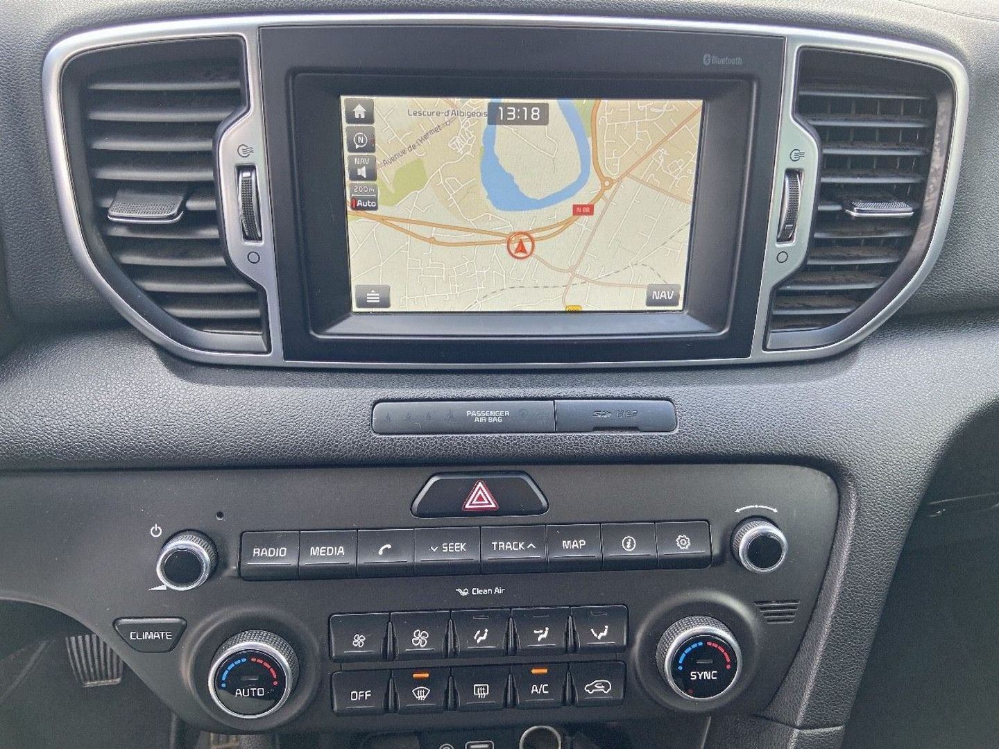 KIA SPORTAGE - 1.7 CRDI 115 BV6 PACK NAVI 1 ère main