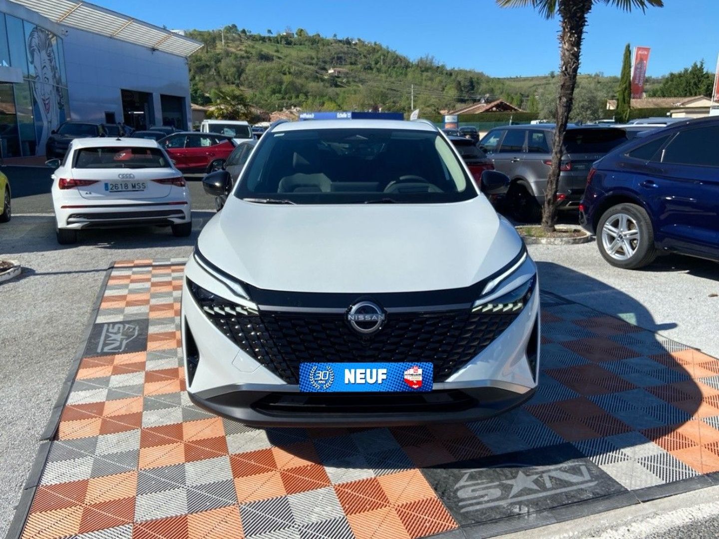 NISSAN QASHQAI - NEW E -POWER 205 N-CONNECTA Hayon Barres LEDS