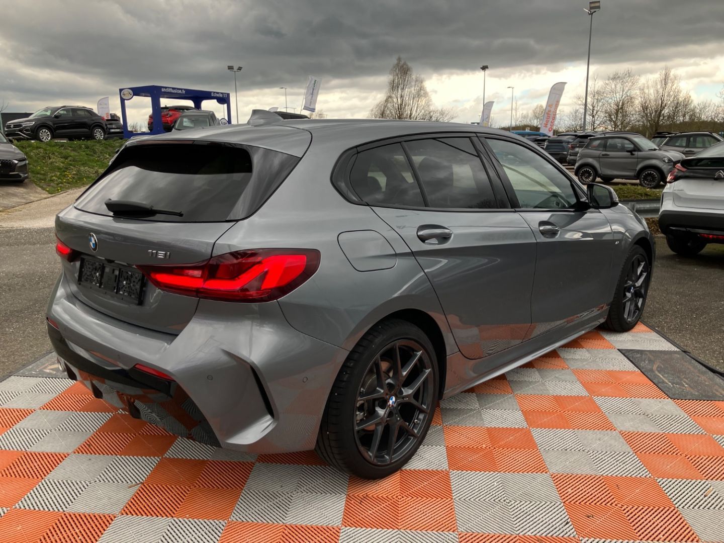 BMW SERIE 1 - 118iA 136 DKG7 M SPORT GPS Pro Caméra JA 18" Keyless