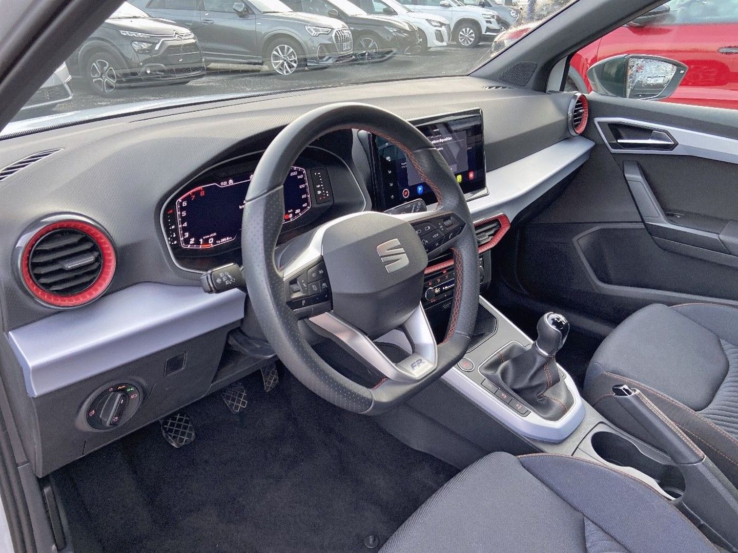 SEAT ARONA - TSI 115 BV6 FR GPS JA 18" Caméra Full LEDS Cokpit