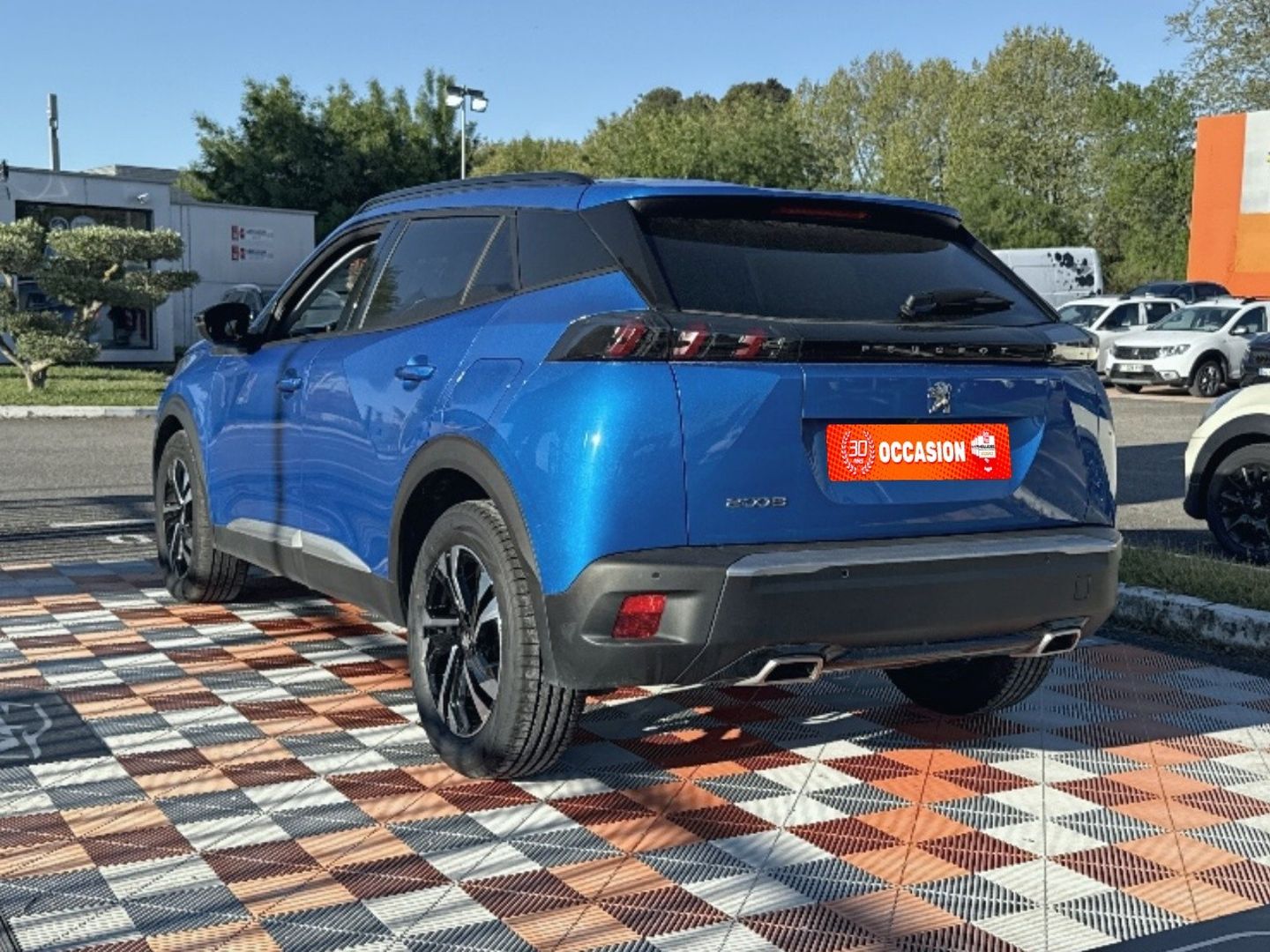 PEUGEOT 2008 - PureTech 130 EAT8 ALLURE PACK GPS 10" Drive Assist