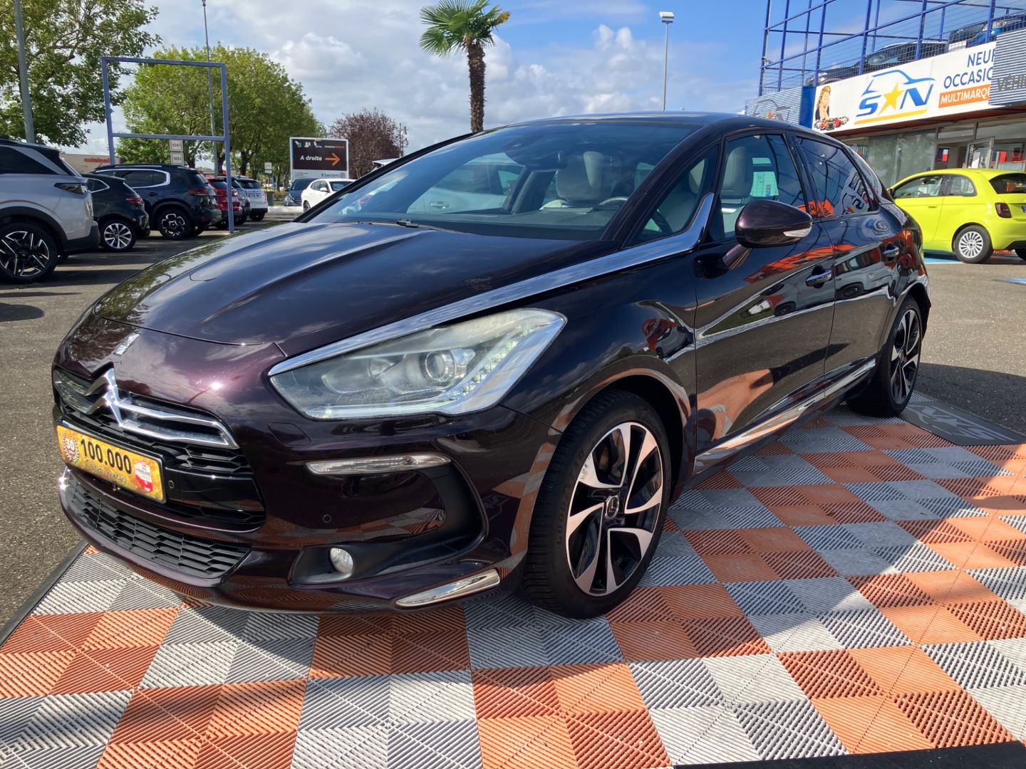 DS DS5 - 2.0 HDI 165 BV6 SPORT CHIC TOIT CUIR GPS (2014)