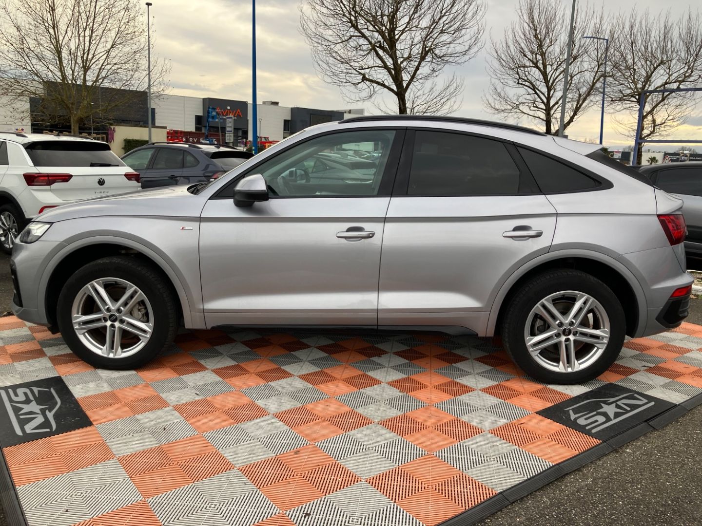 AUDI Q5 SPORTBACK - 40 TDI 204 QUATTRO S-Tronic S LINE Ext GPS Caméra JA 19" Black Pack