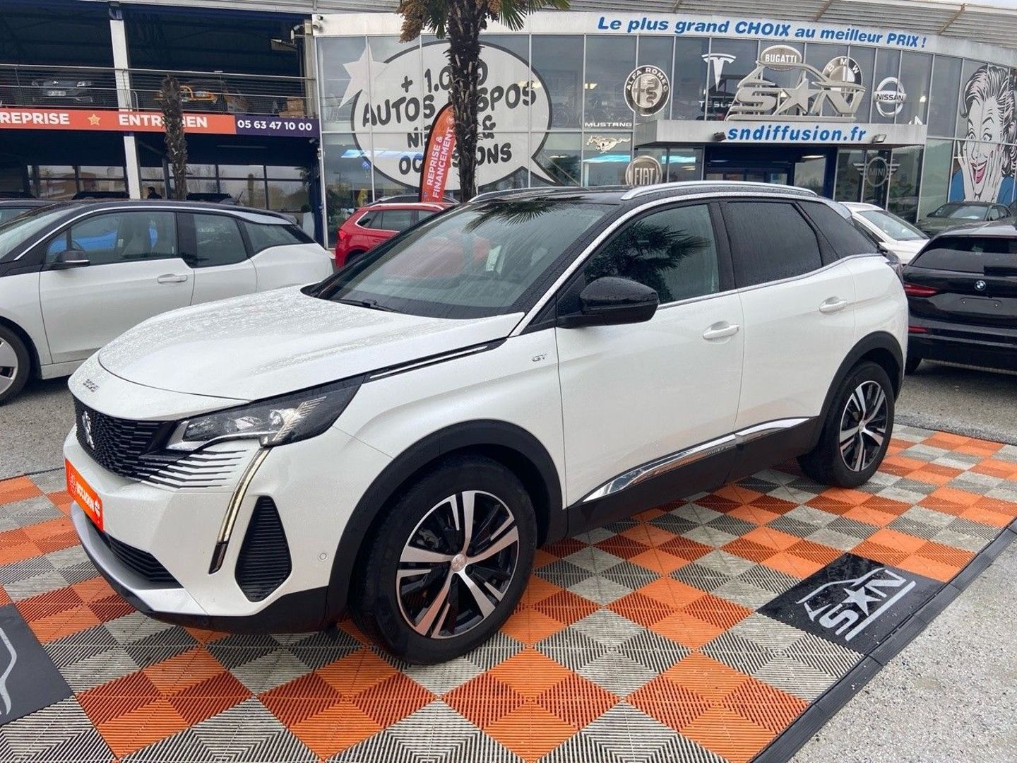 PEUGEOT 3008 - 1.2 PureTech 130 EAT8 GT