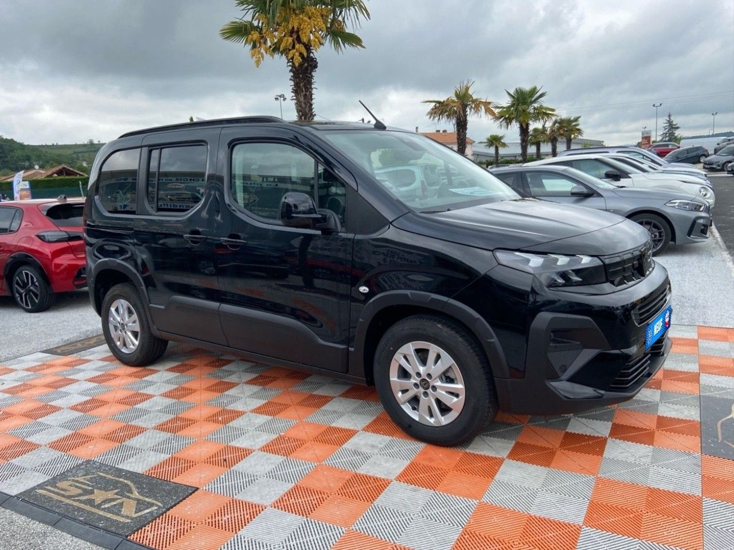 PEUGEOT RIFTER - NEW BlueHDi 100 BV6 ALLURE PACK STYLE Caméra JA 16"