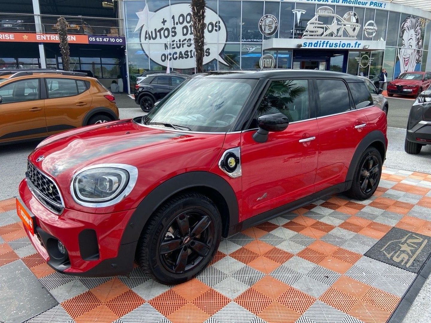 MINI COUNTRYMAN - 1.5 Hybrid 220 COOPER SE ALL4 BVA6 ESSENTIAL CUIR GPS Caméra 1°Main