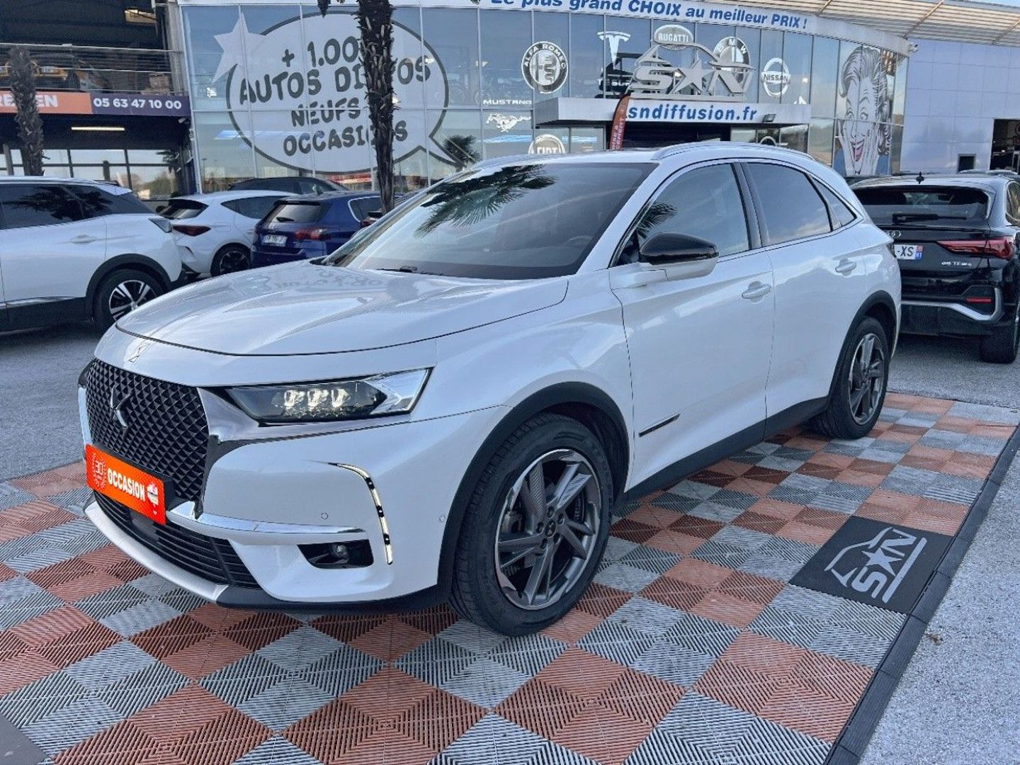DS DS7 CROSSBACK - 1.6 225 AUTO GRAND CHIC CUIR Toit Hifi 10800€ d'Options