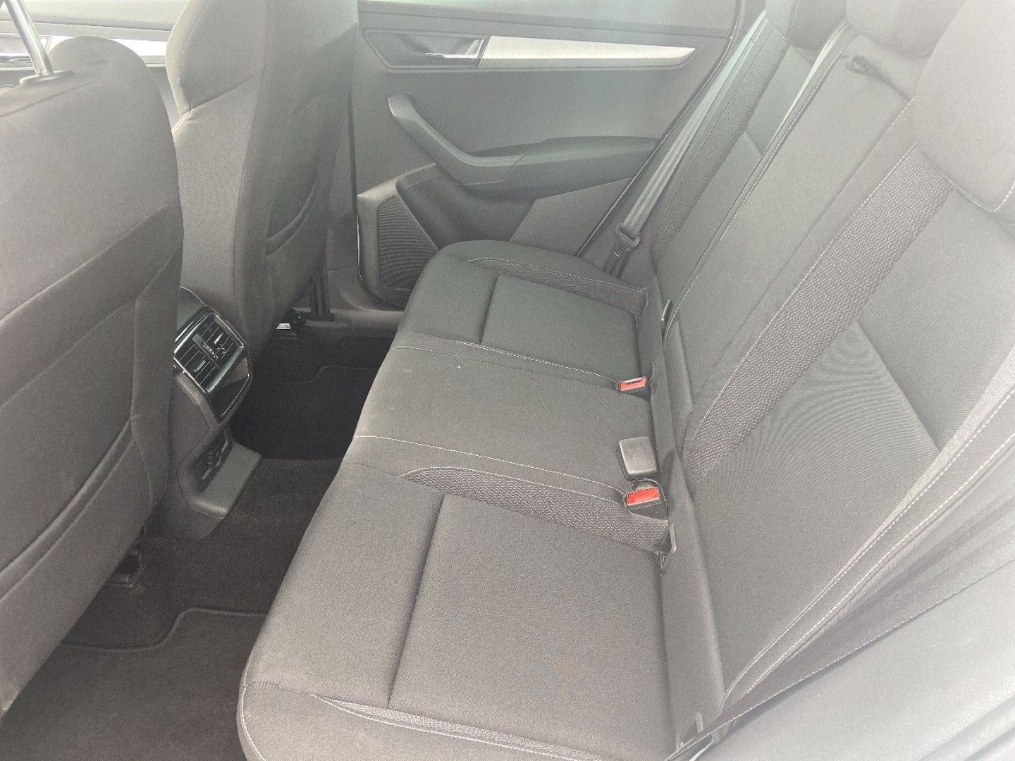 SKODA KAROQ - 2.0 TDI 116 BV6 SELECTION Caméra