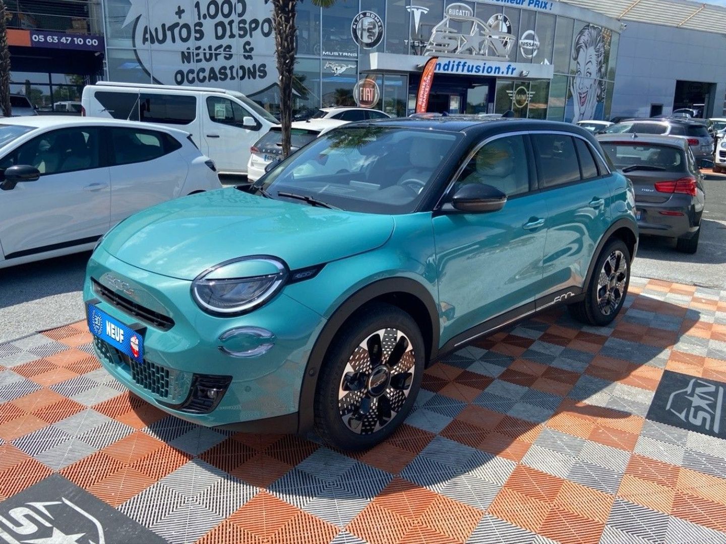 FIAT 600 - 1.2 145 Hybrid AUTOMATIQUE LA PRIMA Toit Noir