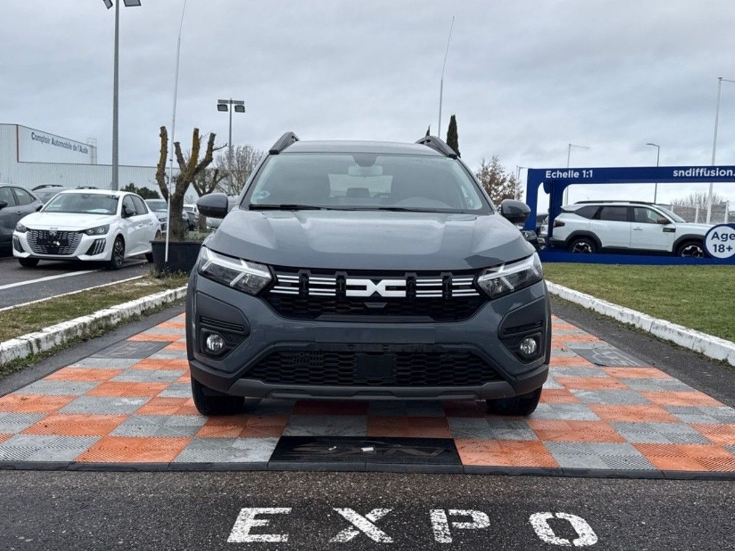 DACIA JOGGER - 1.0 TCe 110 BV6 EXPRESSION GPS Caméra JA 16" 7PL