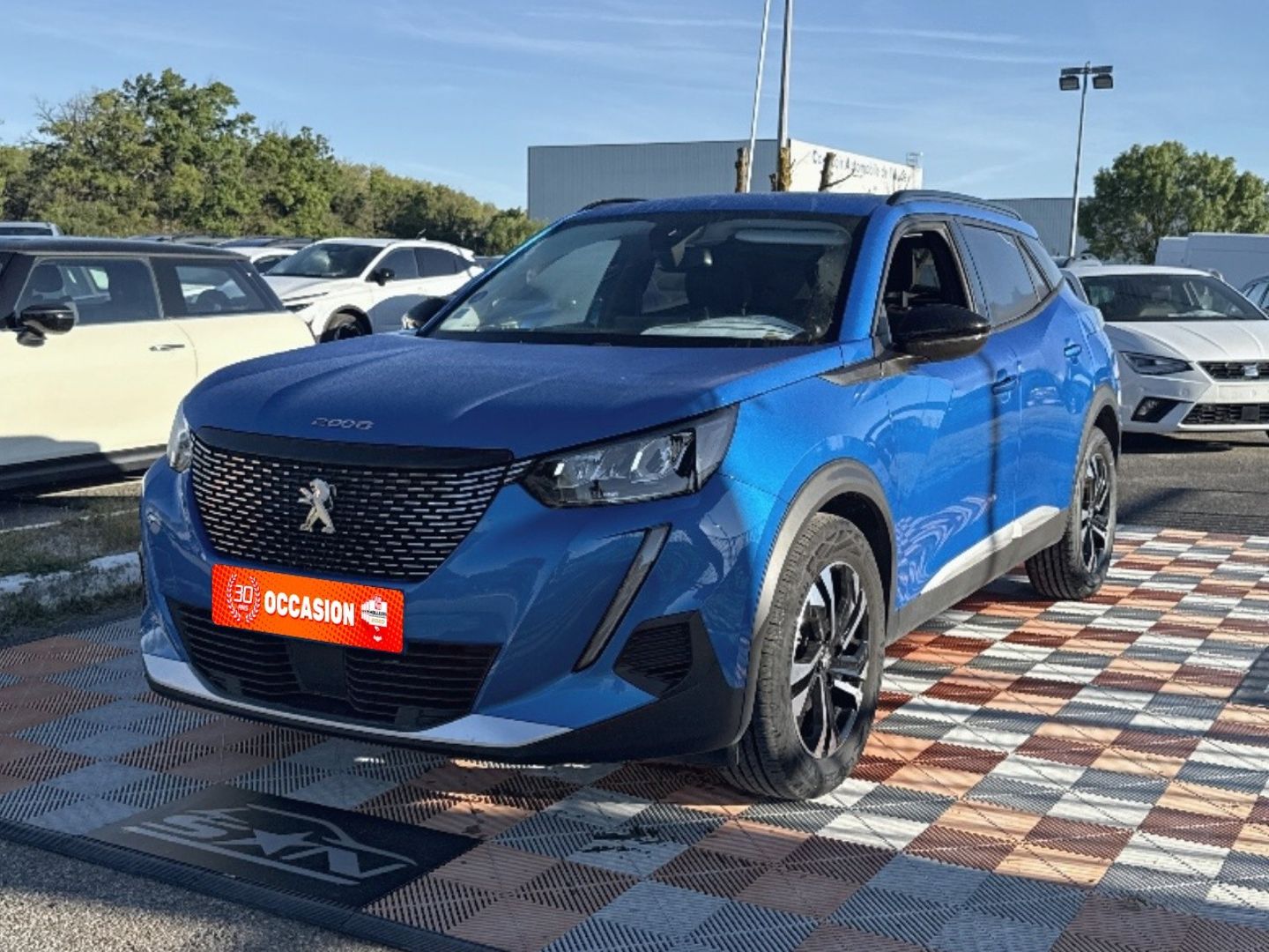 PEUGEOT 2008 - PureTech 130 EAT8 ALLURE PACK GPS 10" Drive Assist