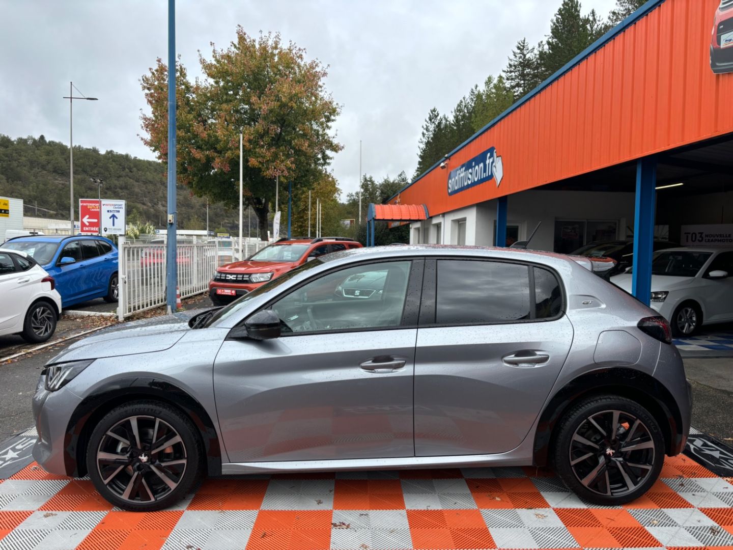 PEUGEOT 208 - PureTech 130 EAT8 GT Full LED GPS 10" Caméra ADML