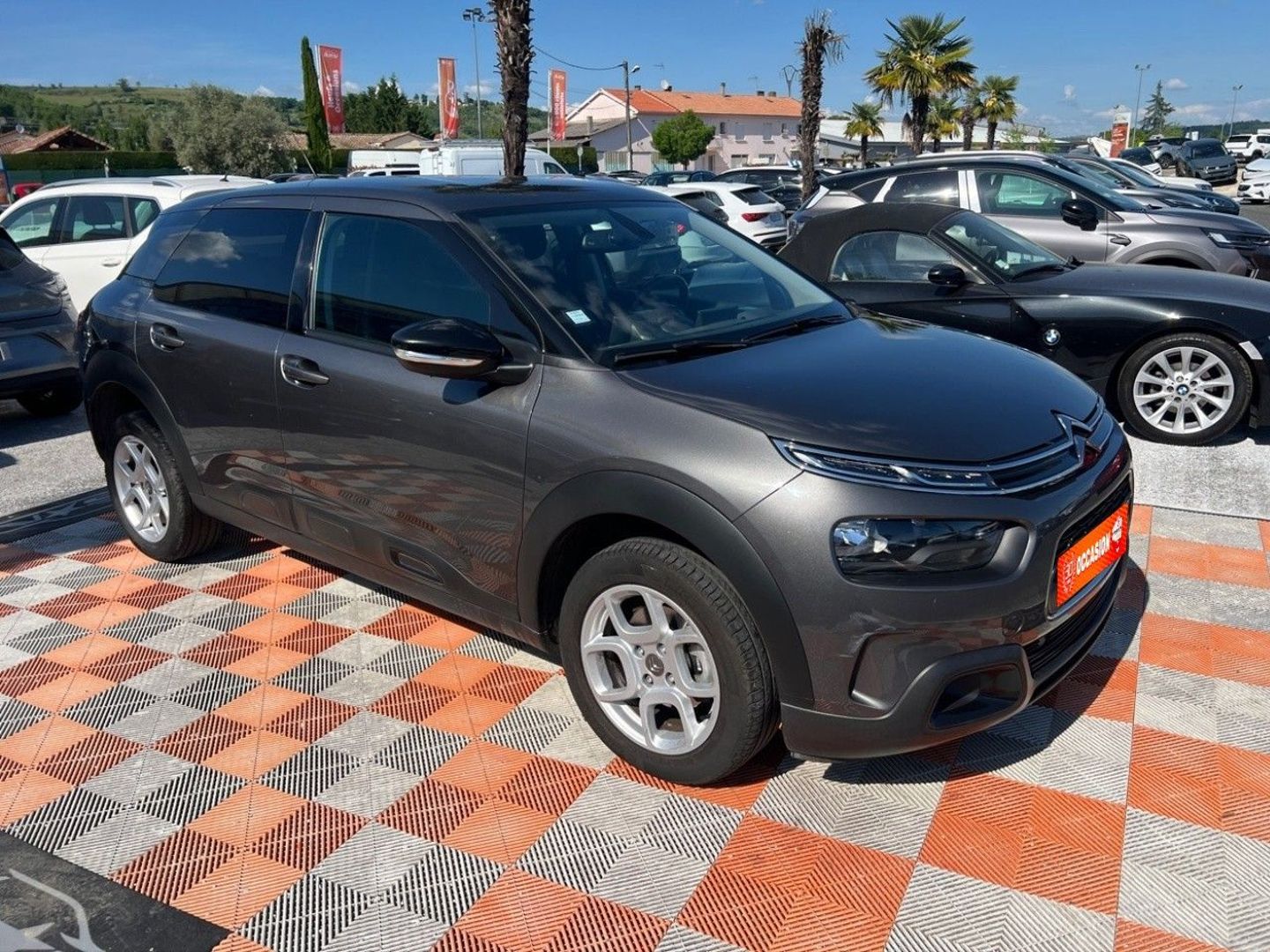 CITROEN C4 CACTUS - blueHDI 120 EAT6 SHINE camera