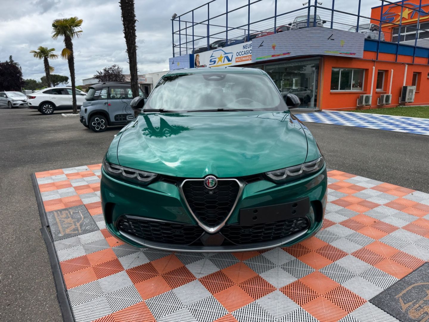 ALFA ROMEO TONALE - 1.6 MULTIJET 130 TCT6 SPRINT PACK TI JA 19" GPS CAMÉRA 360° (2024)