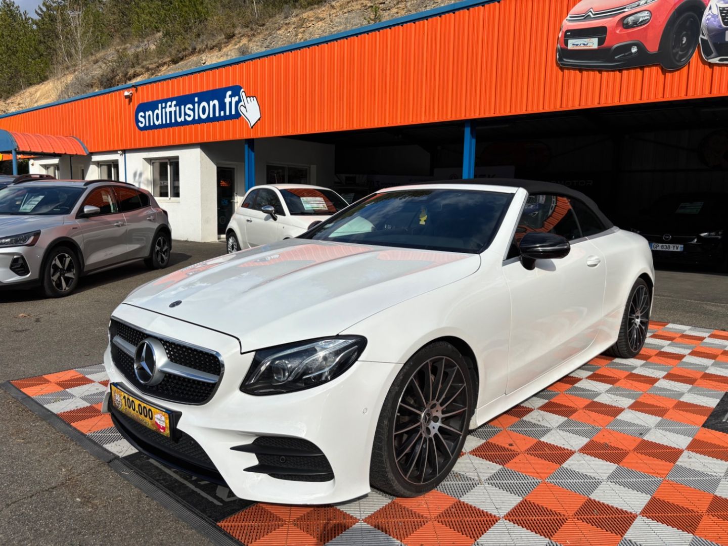 MERCEDES-BENZ CLASSE E CABRIOLET - 220 D 194 BVA SPORT LINE PACK AMG (2017)