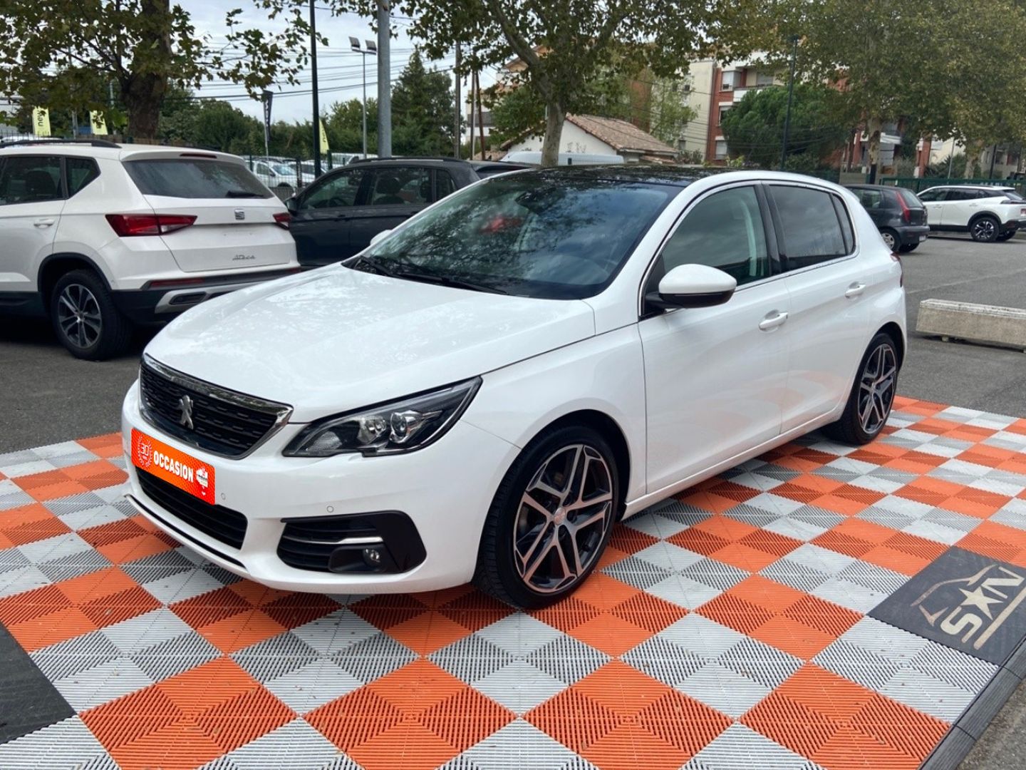 PEUGEOT 308 PURETECH 130 ALLURE EAT8 JA19' TOIT PANO