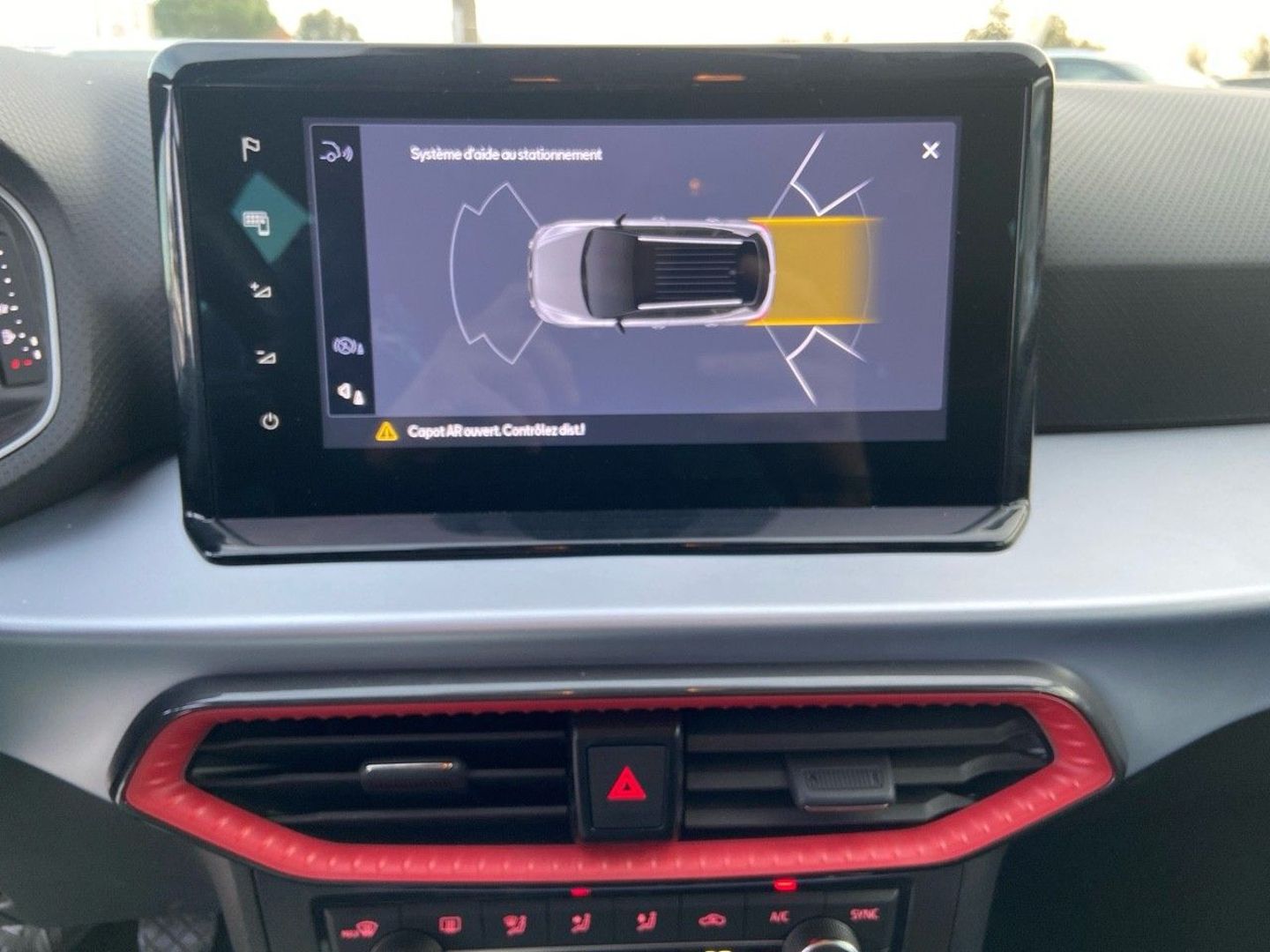 SEAT ARONA - TSI 115 BV6 FR GPS JA 18" Caméra Full LEDS Cokpit