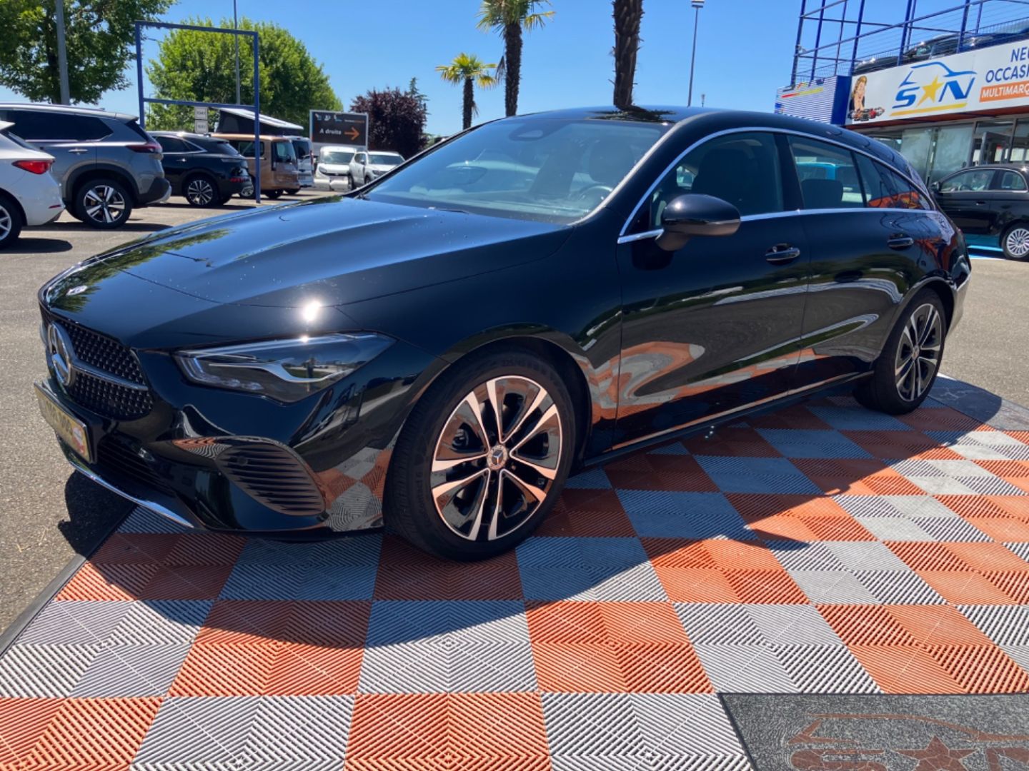 MERCEDES-BENZ CLA SHOOTING BRAKE - 2.0 180 D 116 8G-DCT PROGRESSIVE LINE GPS Caméra