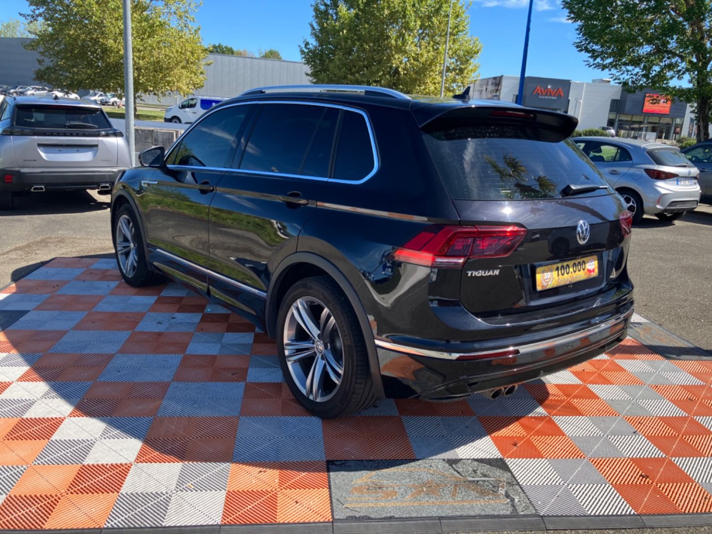 VOLKSWAGEN TIGUAN - 2.0 TDI 150 DSG CARAT EXCLUSIVE PACK R-LINE CUIR Toit 1°Main