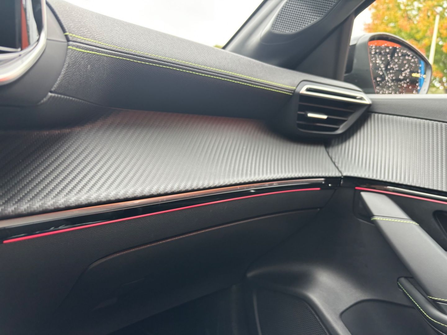 PEUGEOT 208 - PureTech 130 EAT8 GT Full LED GPS 10" Caméra ADML