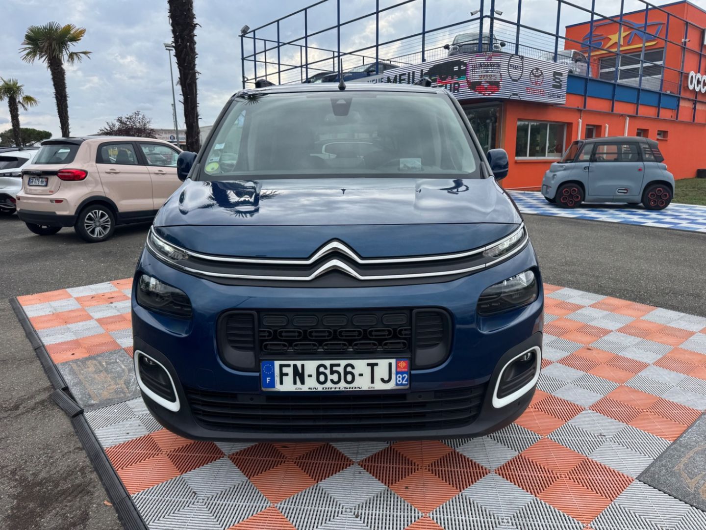 CITROEN BERLINGO BlueHDi 100 SHINE GPS
