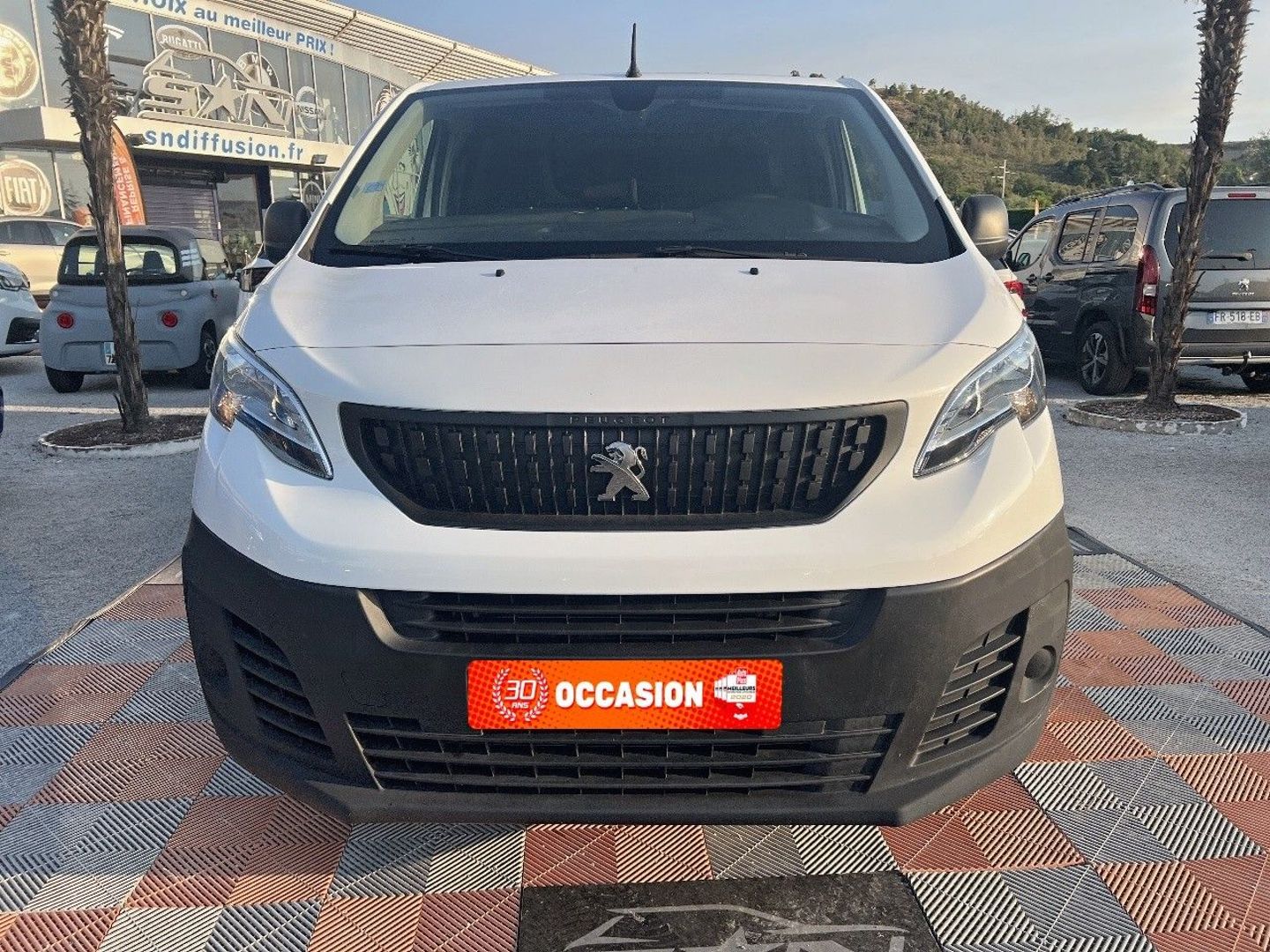 PEUGEOT EXPERT FOURGON - LONG BlueHDi 145 BV6 PREMIUM GPS 2 Ptes Lat Bois
