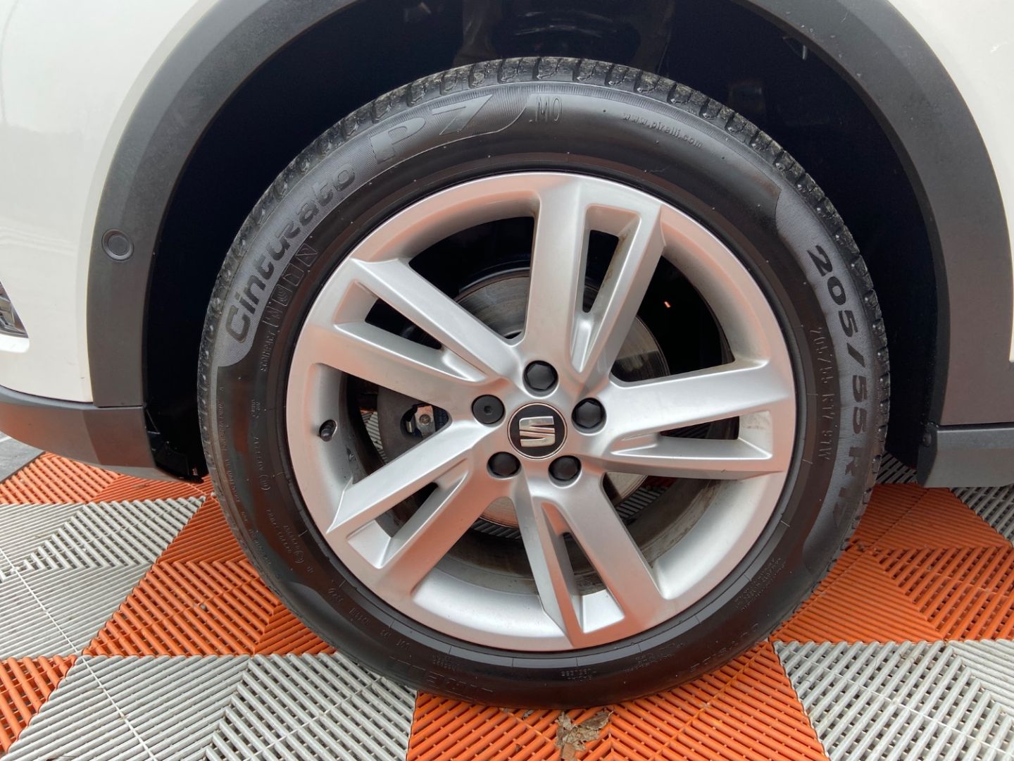 SEAT ARONA - 1.5 TSI 150 FR BV6 GPS Caméra Full LEDS Cokpit