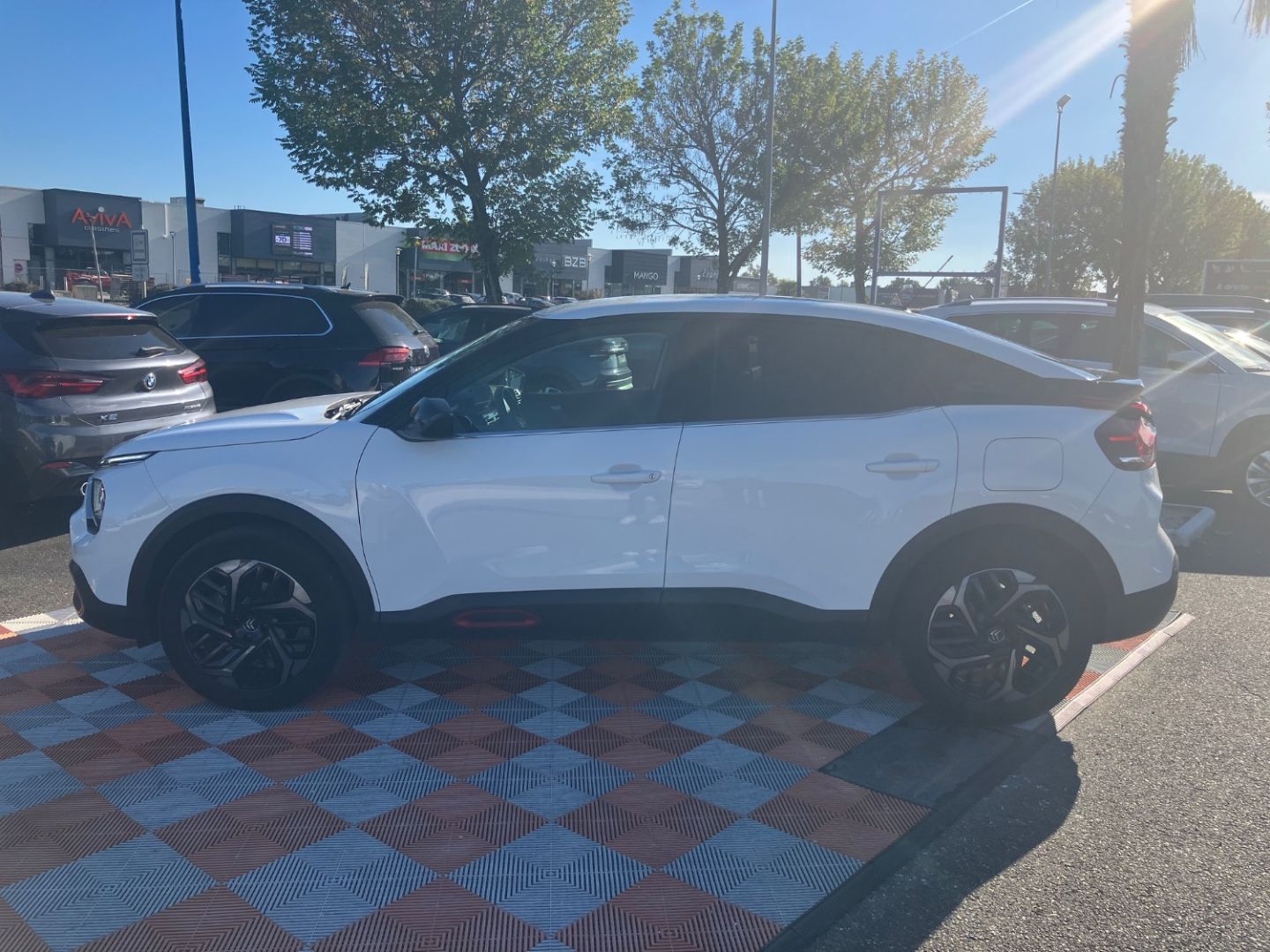 CITROEN C4 - NEW PureTech 130 EAT8 FEEL PACK GPS ADML JA 18 Pack Red