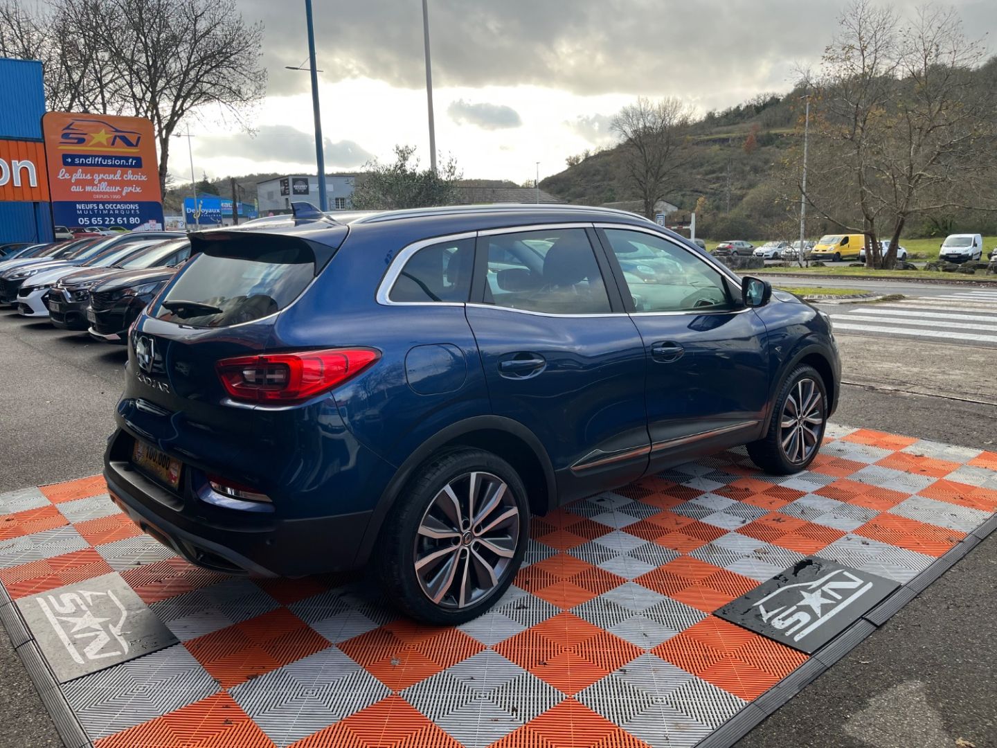 RENAULT KADJAR - BlueDCi 115 BV6 INTENS JA 19"